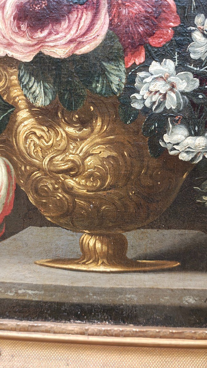 18th Century Flemish Master, Floral Still Life, Right. At The Bottom The Monogram Ao And The -photo-3