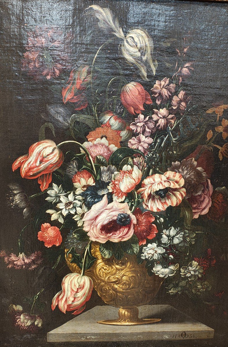 Maître Flamand Du XVIIIe Siècle, Nature Morte Florale, à Droite. En Bas Le Monogramme Ao Et La -photo-4