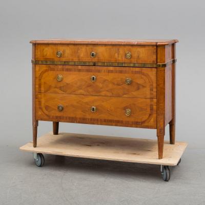 18 Th Century Classical Museum Commode