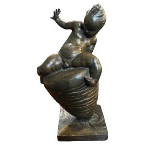 1922 Art Déco Bronze Sculpture Italienne Enfant Sur Une Toupie Par T. Montini