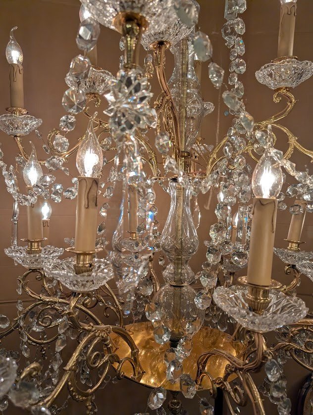 Large Baccarat Chandelier-photo-1