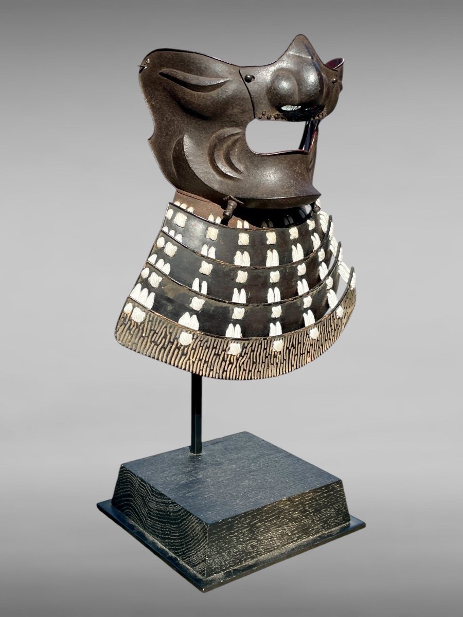 Demi Masque De Samuraï Mempo signé NOUBOTAKA, Atelier Kaga- Fin De La Période Edo (1603 -1868).-photo-2