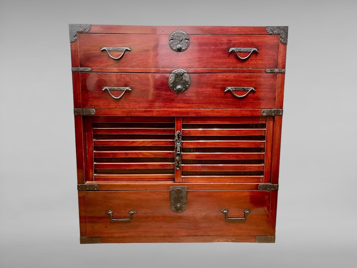 Kodansu Cabinet, Width: 91 Cm - Meiji Period (1868 - 1912).