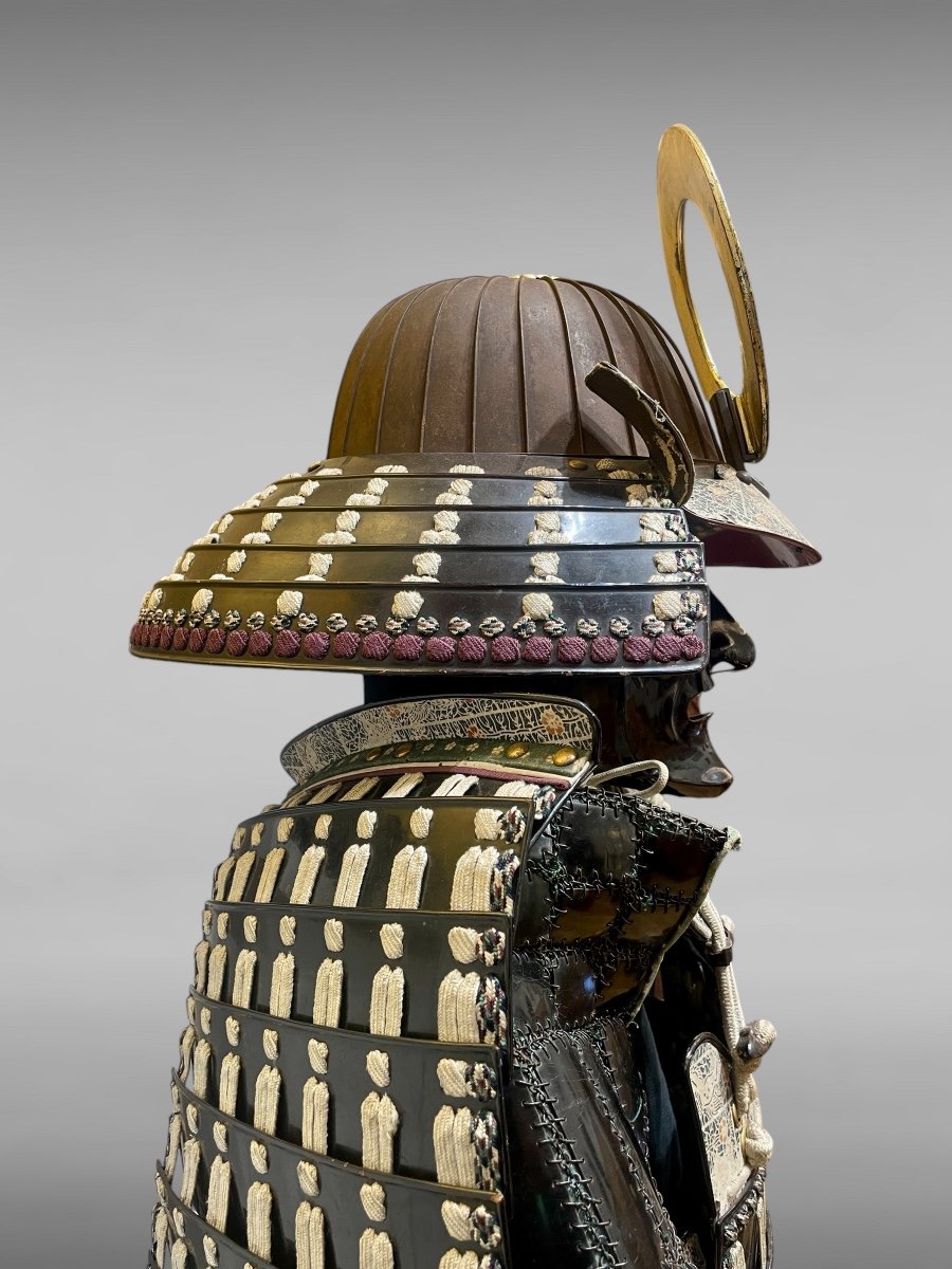 Armure Complète De Samuraï -kabuto signe ki muneh Période Edo (1603 - 1868).-photo-3