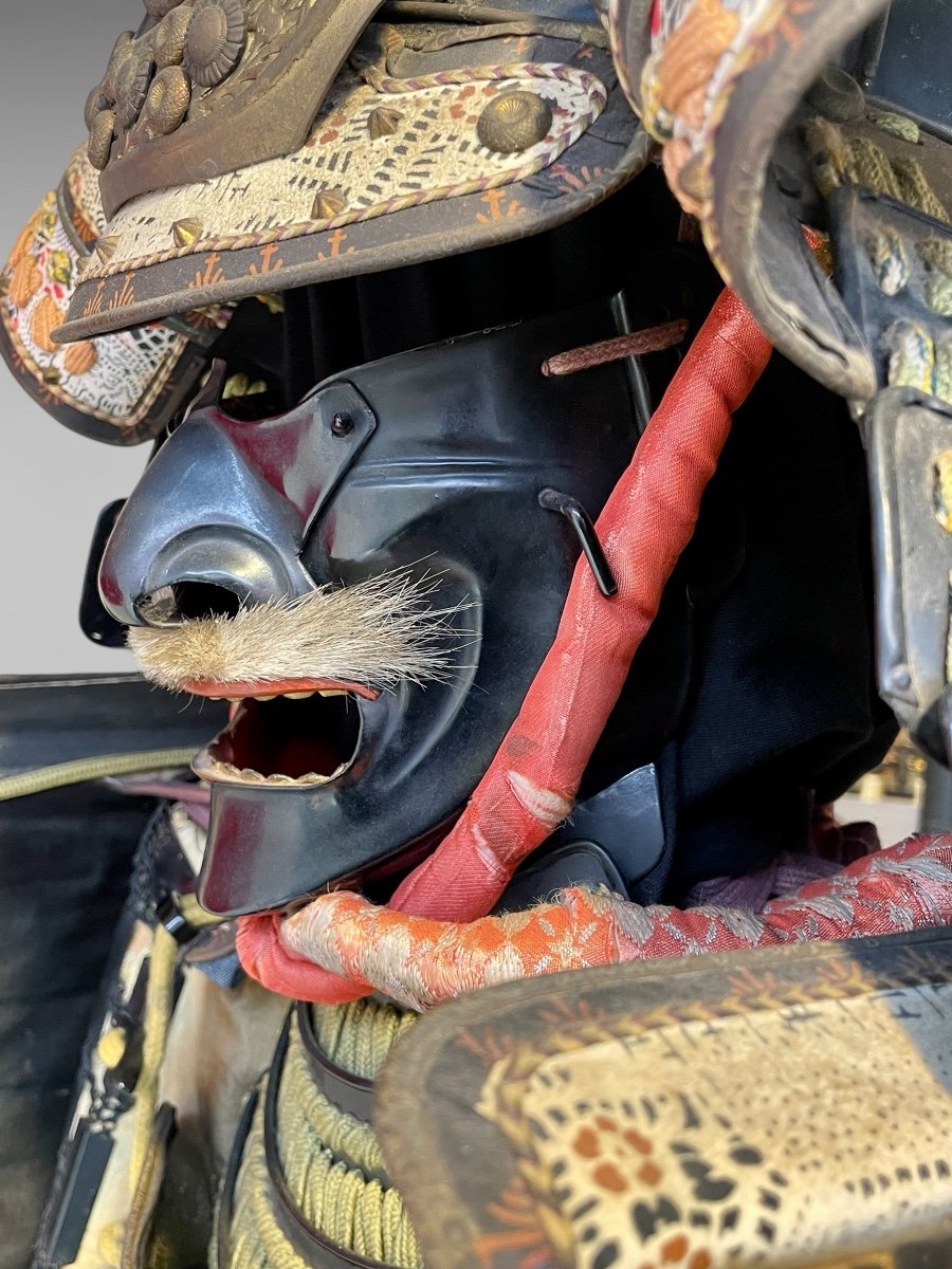 Full Set Of Samurai Armor From The Fukushima Clan -photo-3