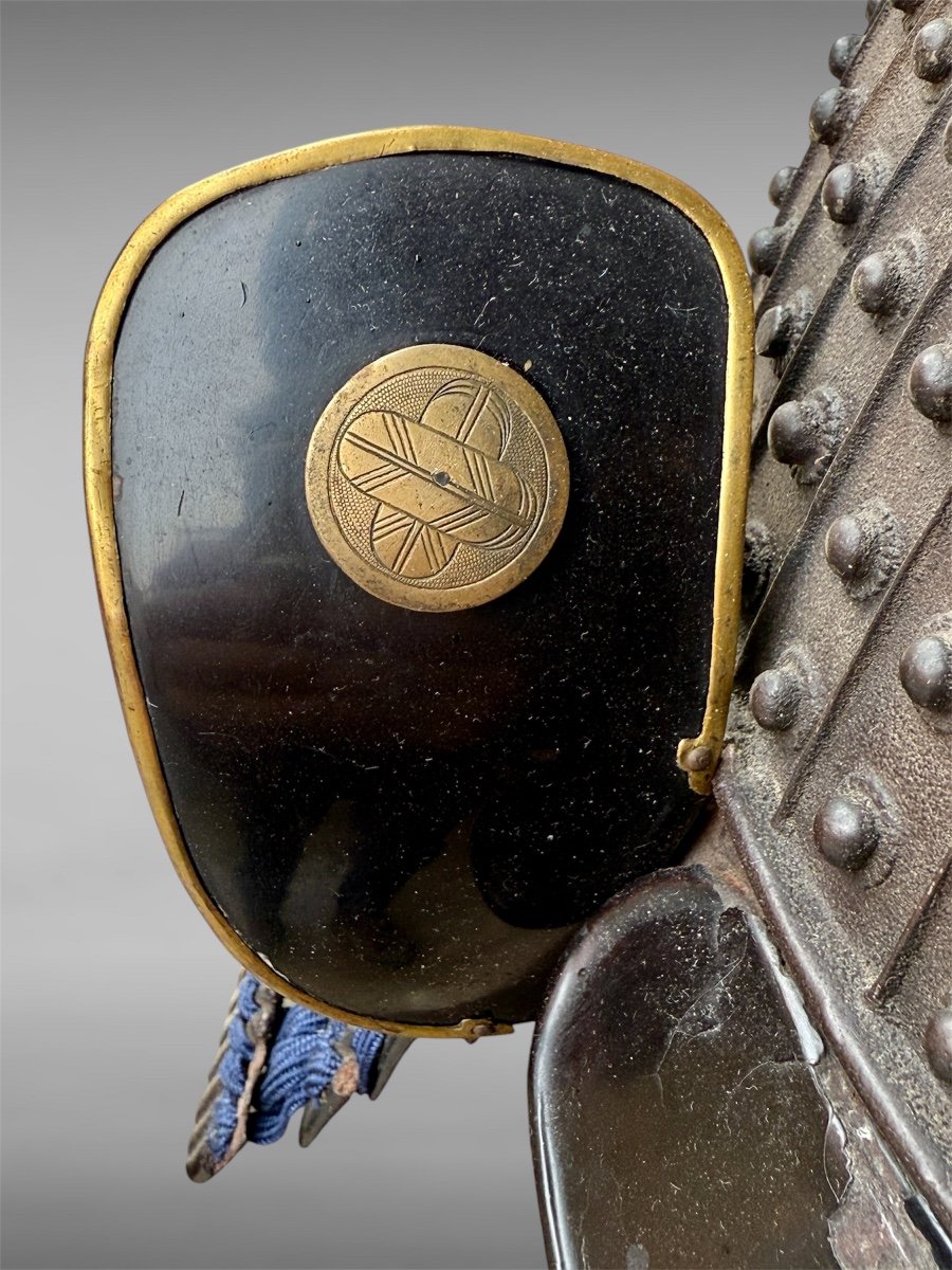 Asano Clan 34-layer Riveted Iron Samurai Kabuto - Edo Period (1603-1868).-photo-4