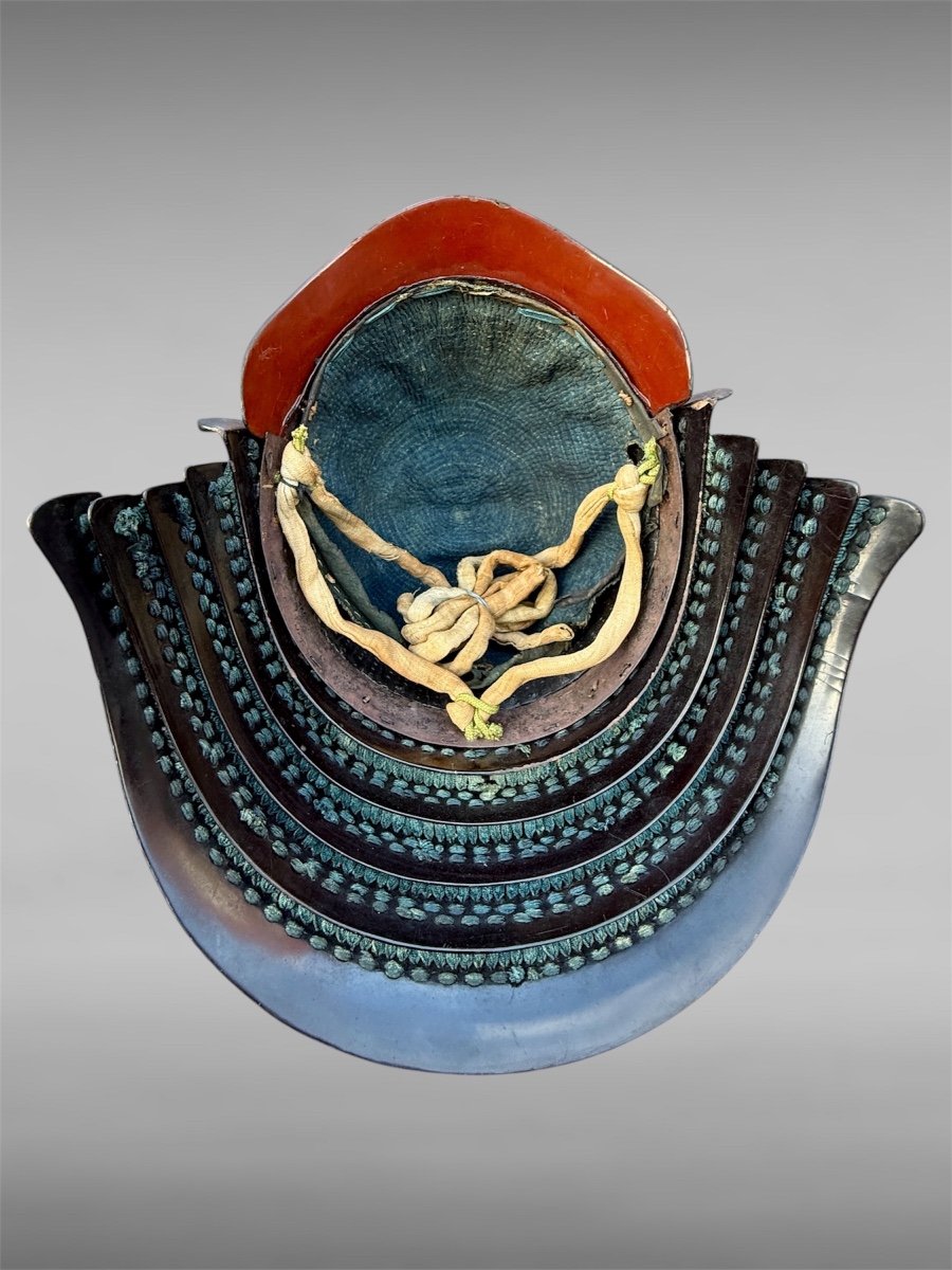 Ensemble Kabuto à 62 Lamelles Rivetées / Mempo De Samuraï - Période Edo (1603 - 1868).-photo-3