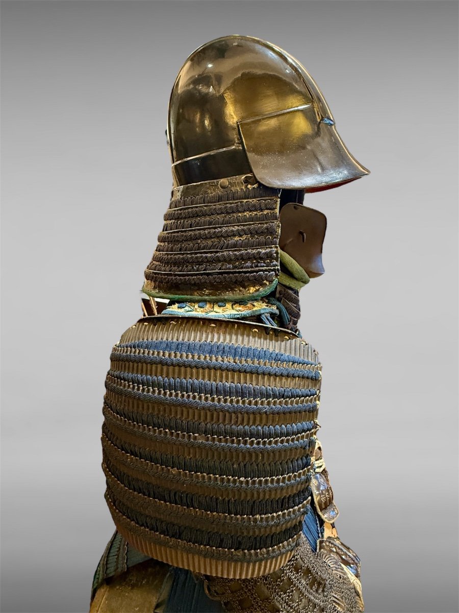 Full Samurai Armor - Edo Period (1603 - 1868).-photo-3