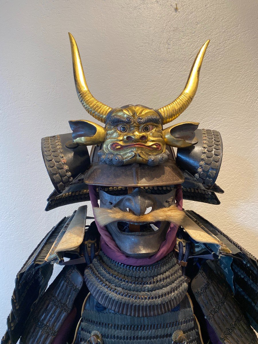 Armure Yoroi Gris Bleuté  De Samourai 18 Eme Siecle Avec Kabuto Et Maedate Oni-photo-3