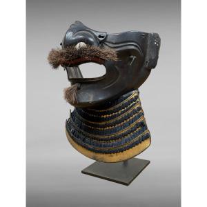 Half Mempo Samurai Mask In Lacquered Iron - Edo Period (1603 - 1868).