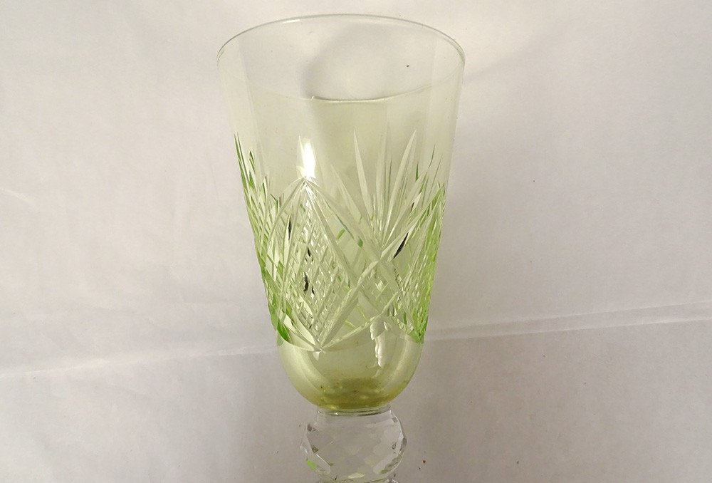 6 Cut Crystal Wine Glasses Chartreuse Green Color Late 19th Century-photo-3