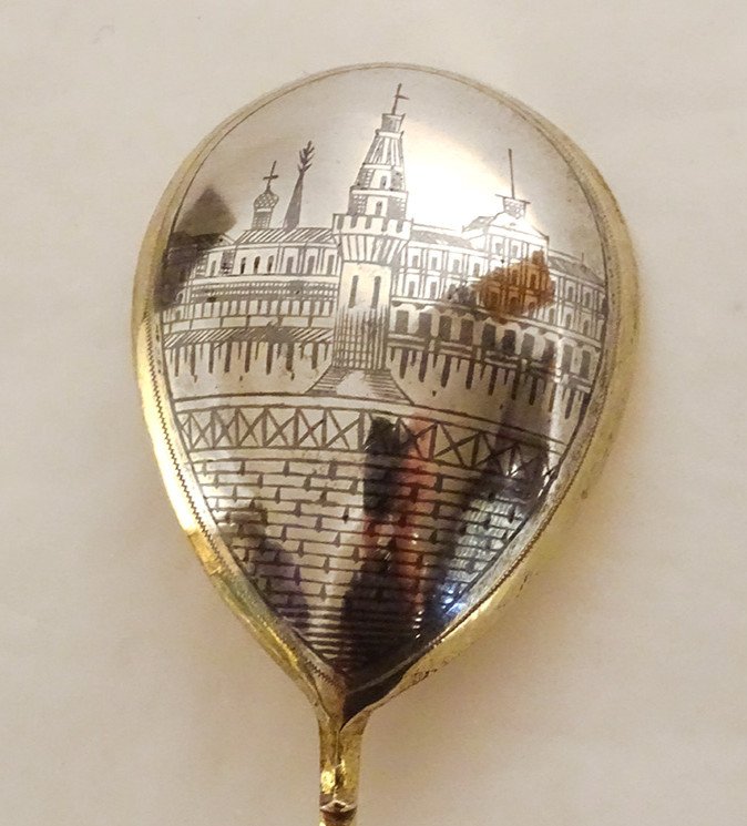 Caviar Spoon Silver Vermeil Russian Twisted Niellé Moscow View Kremlin XXth