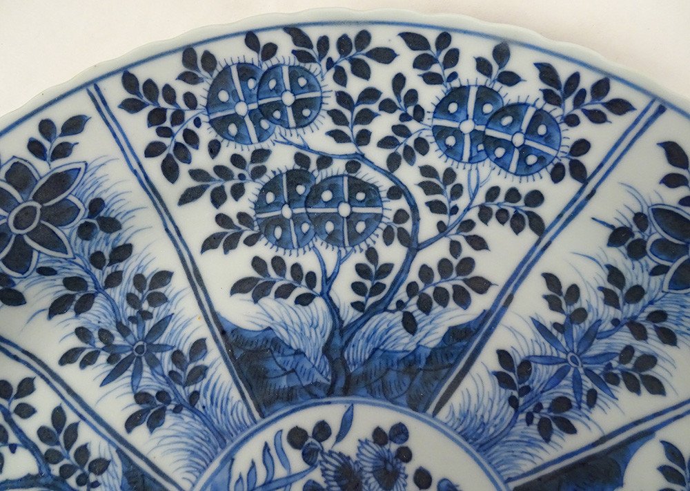 Paire Plats Porcelaine Chinoise Blanc-bleu Fleurs Pour Vietnam Kangxi 18è-photo-1