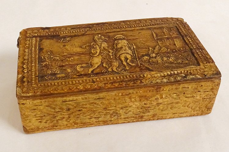 Humorous Snuff Box Carved Wood Wolves Hen Castle Fable 19th