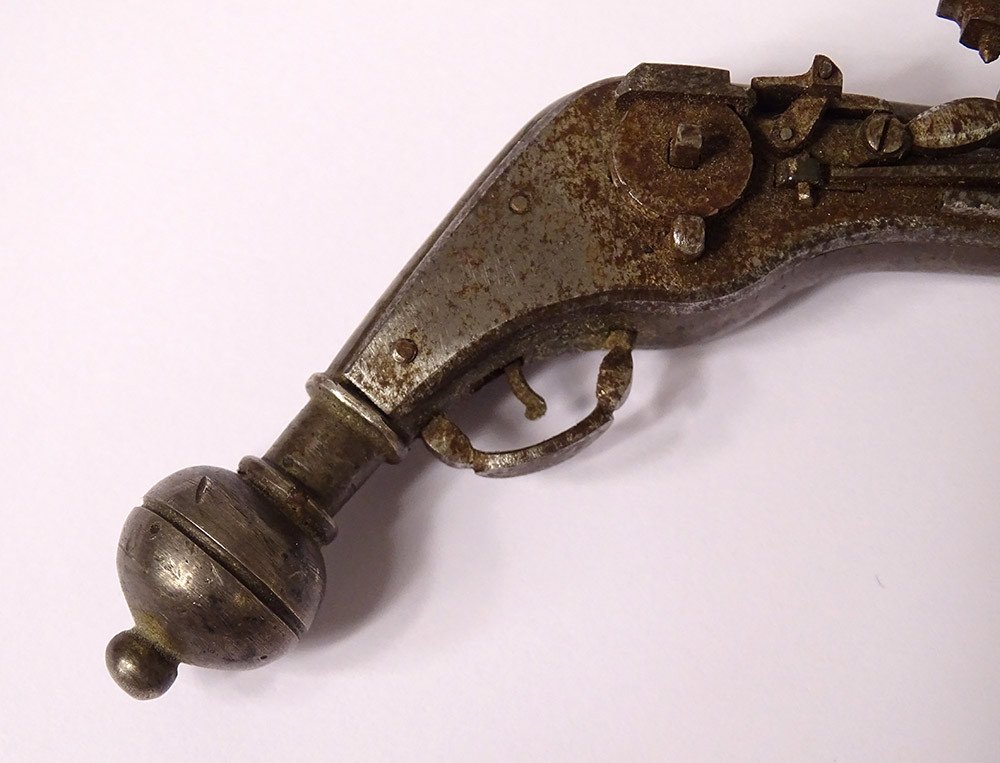 Small Wrought Iron Miniature Wheel Pistol Workshops Nuremberg Germany 16th-photo-2