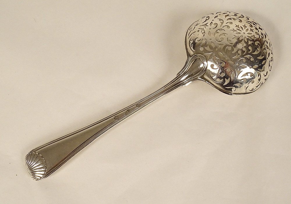 Solid Silver Sprinkling Spoon Farmers General Shell 85gr XVIIIth-photo-2