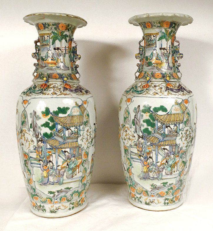 Paire Grands Vases Porcelaine Chine Famille Verte Scène Palais Dragons XIXè