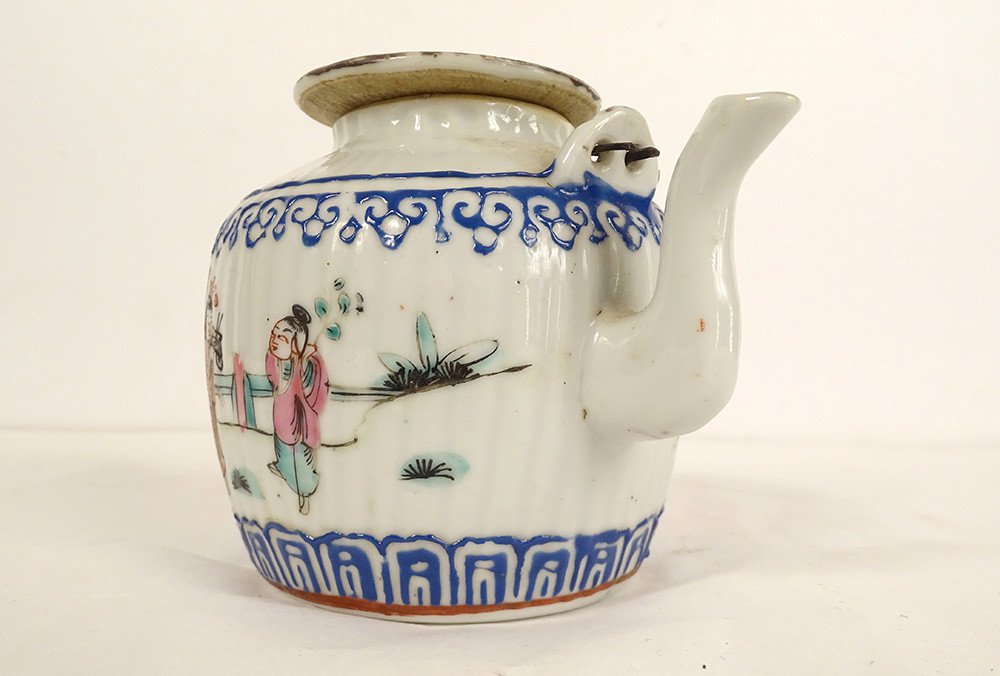 Chinese Porcelain Teapot Mandarin Characters Servants Tongzhi 19th Century-photo-2