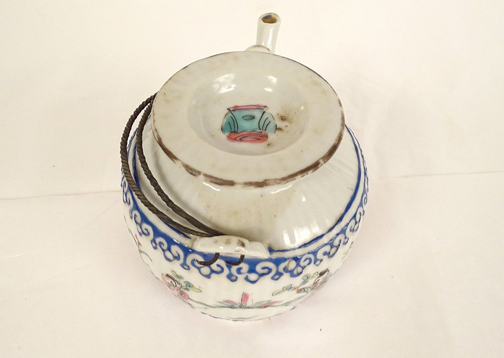 Chinese Porcelain Teapot Mandarin Characters Servants Tongzhi 19th Century-photo-3