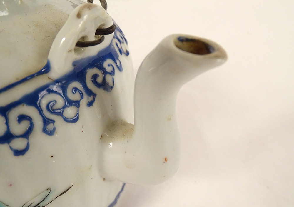 Chinese Porcelain Teapot Mandarin Characters Servants Tongzhi 19th Century-photo-5