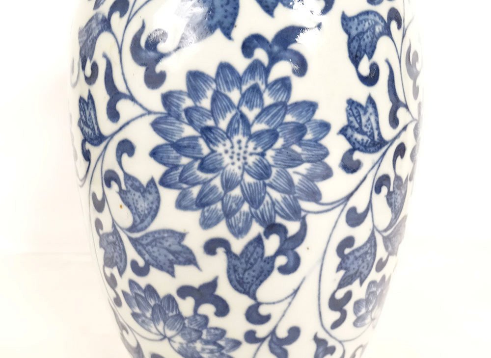 Pair Of Chinese Porcelain Baluster Vases White Blue Peonies Chenghua 20th Century-photo-2