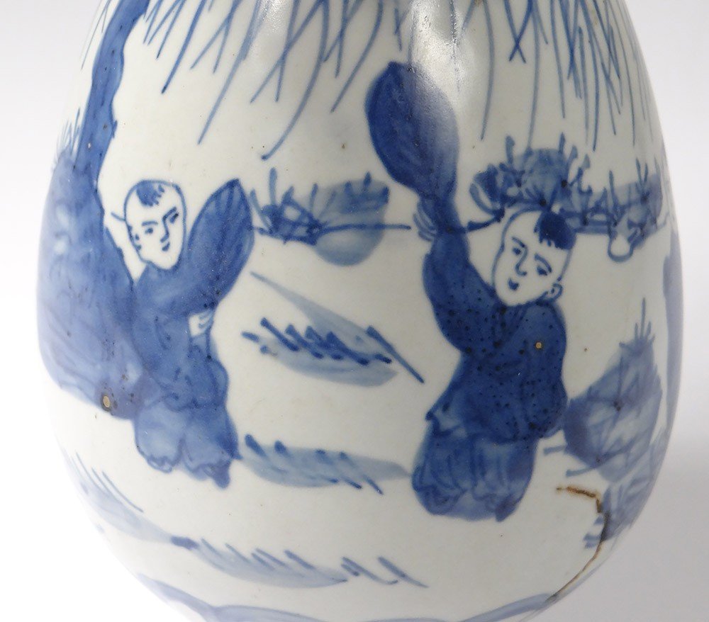 Petit Vase Porcelaine Chinoise Blanc-bleu Personnages Enfants Qianlong 18è-photo-1