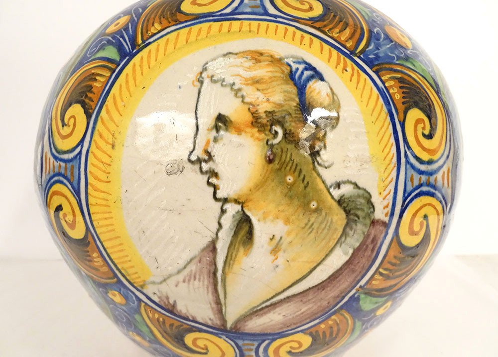 Large Majolica Vase Portraits Soldier Maestro Domenico Venice Italy XVIth-photo-3