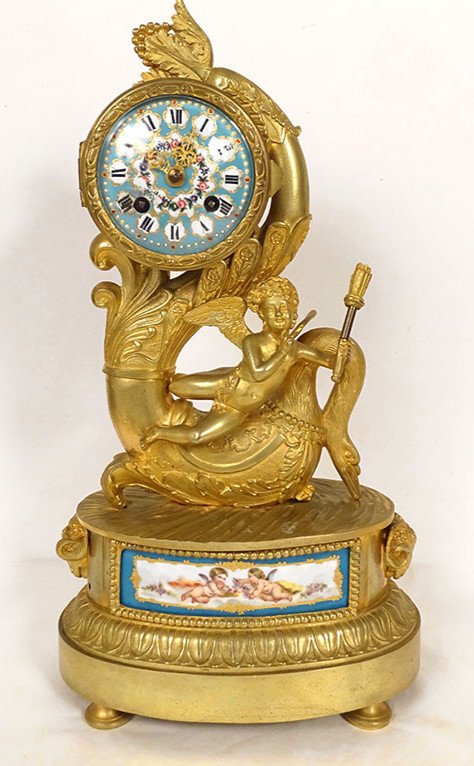 Restoration Clock Gilt Bronze Sèvres Porcelain Love Swan Dolphin 19th Century