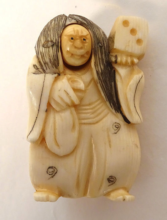 Netsuke Katabori Witch Swivel Head Ivory Japan Signed Gyokuzan 19th Century