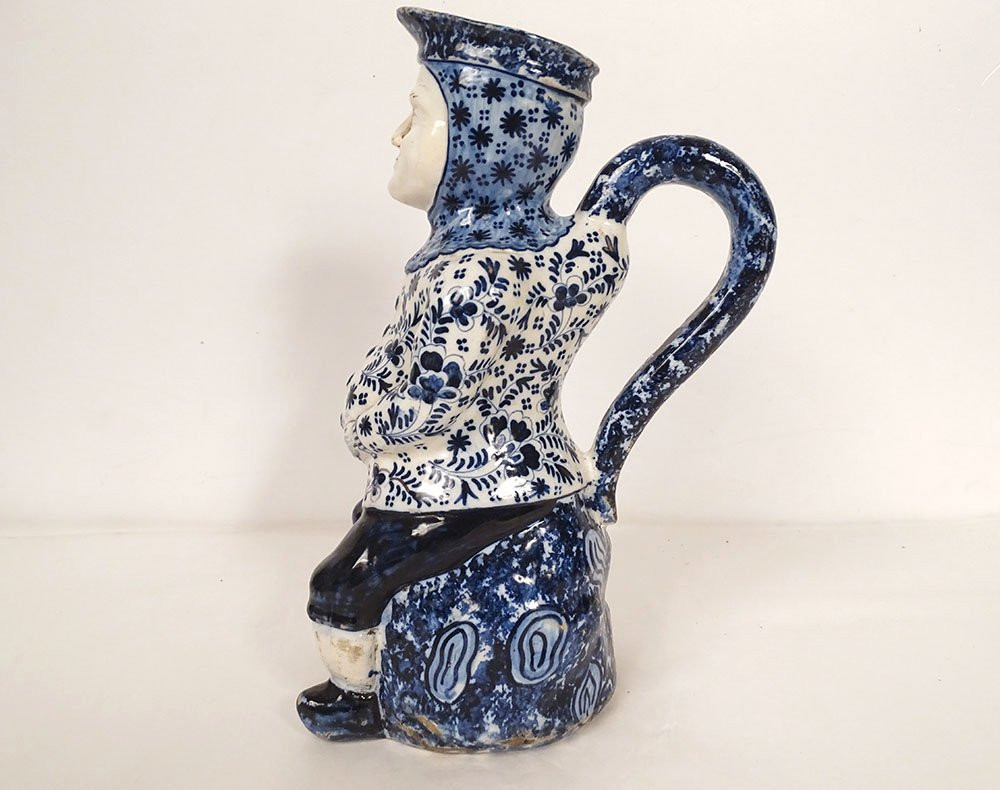 Jacquot Anthropomorphic Pitcher Delft Earthenware White Blue Man Flowers 19th Century-photo-2