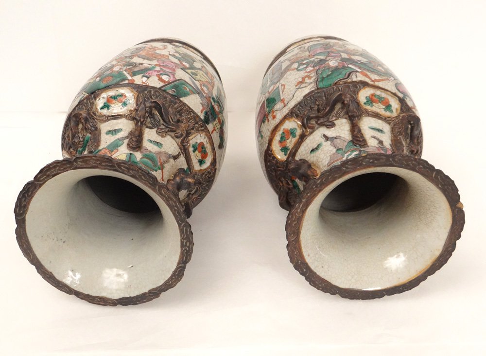 Pair Chinese Vases Porcelain Nanjing Asian Characters Horses Twentieth-photo-5