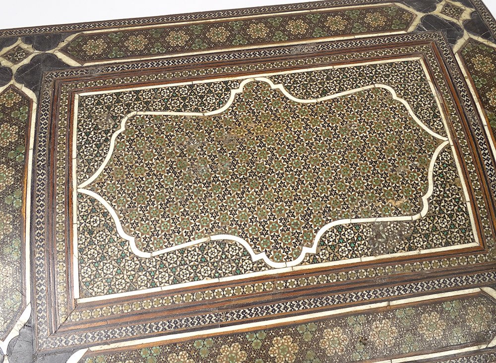 Coffret Perse Marqueterie Khatam Kari étoiles Bois Moyen-Orient XVIIIème-photo-1