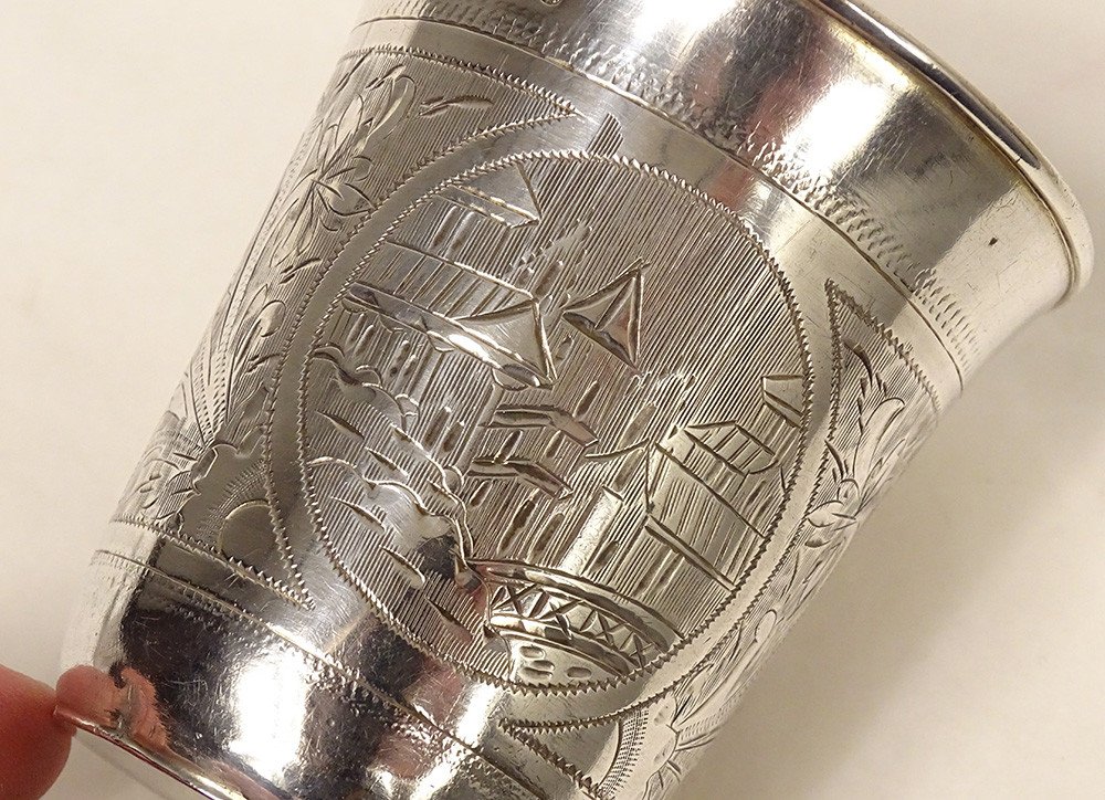 Russian Sterling Silver Vodka Goblet Moscow Monuments Foliage 62gr Nineteenth-photo-1