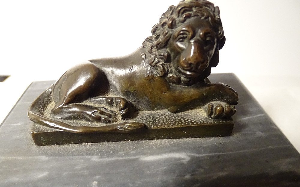 Pair Sculptures Bronze Paperweight Lions Lying Gray Marble Eighteenth-photo-3