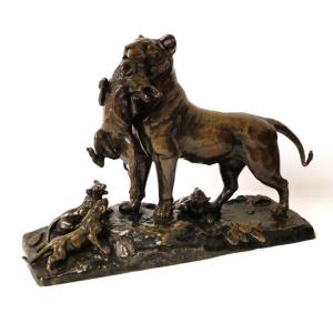 Auguste Cain Bronze Sculpture Lioness And Cubs Susse Frères Paris 19th