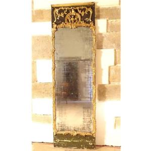 Large Regency Between Two Mirror In Gilded Carved Wood With Shell Flowers, 18th Century