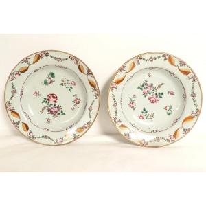 Paire Plats Porcelaine Compagnie des Indes Chine Fleurs Feuilles XVIIIème