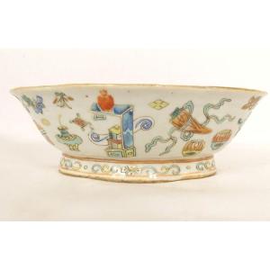 Coupelle Porcelaine Chinoise Polylobée Vase Cruche Papillons Signée XIXème