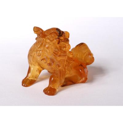 Small Sculpture Amber Dog De Fô China Lion 14,6gr Eighteenth Century