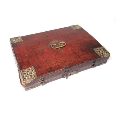 Travel Writing Case Box Embossed Leather Golden Brass XVIIth XVIIIth Century