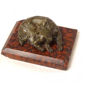 Small Paperweight Sculpture Bronze Dog Lying Red Marble Cherry Nineteenth