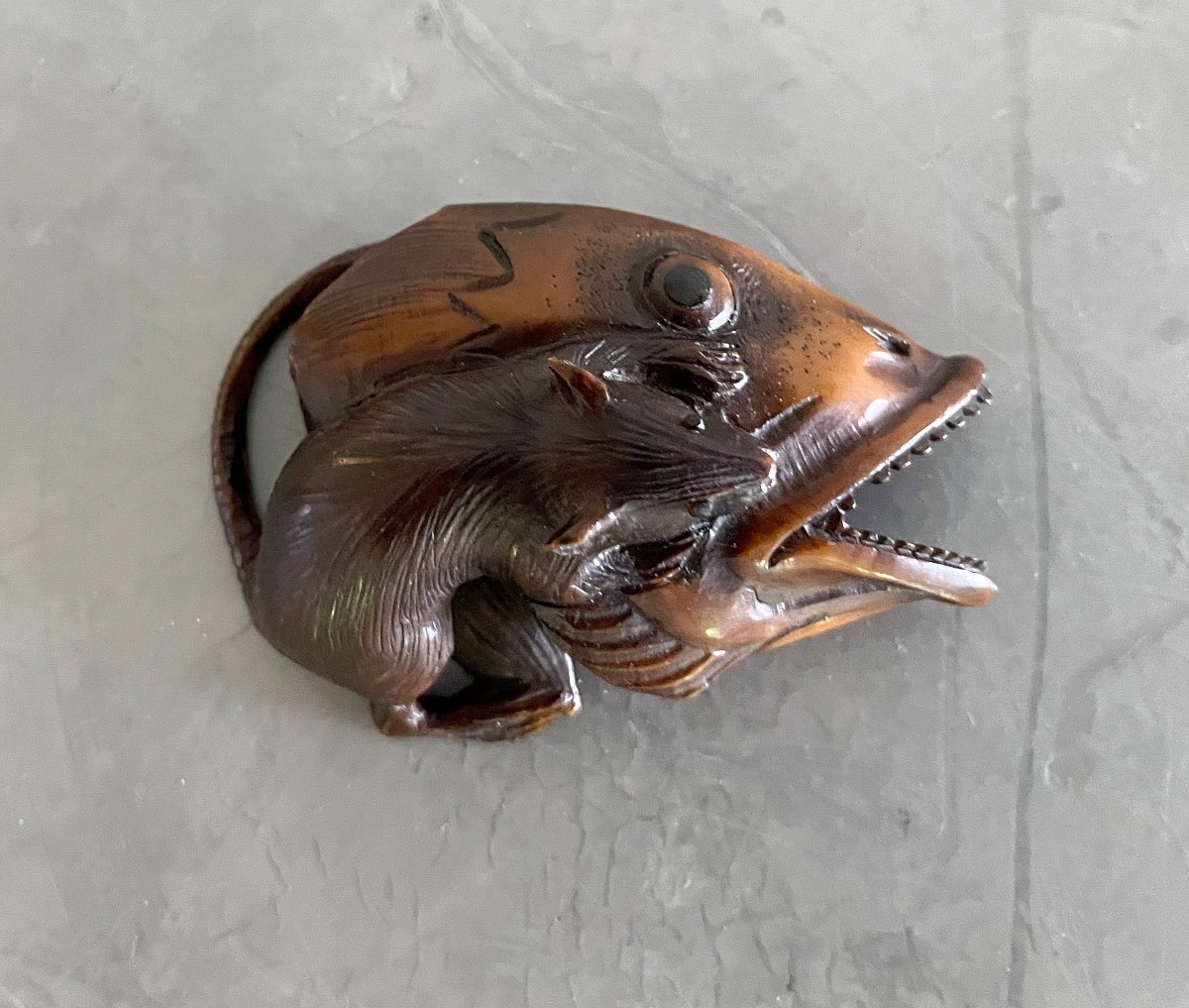 Netsuke "mouse On Fish Head"-photo-1