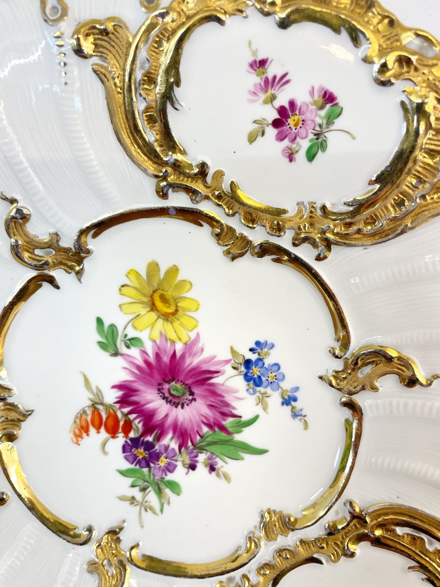 Grand Bol De Meissen Avec Décor Floral-photo-1