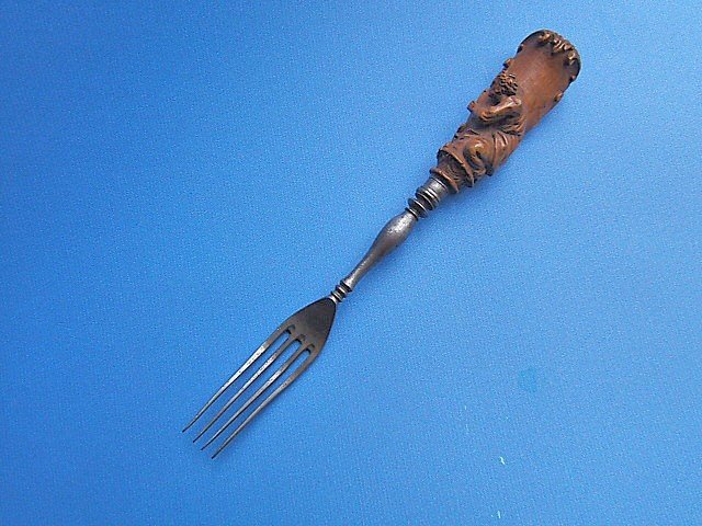 Beautiful Boxwood Handle Cutlery Fork, Holland, 17th Century-photo-2