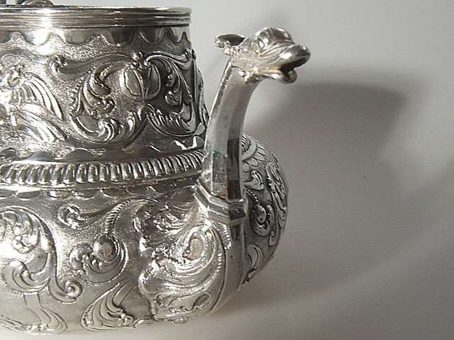 18th Century Dutch Frisian Baroque Teapot In Solid Silver From Leeuwarden-photo-5