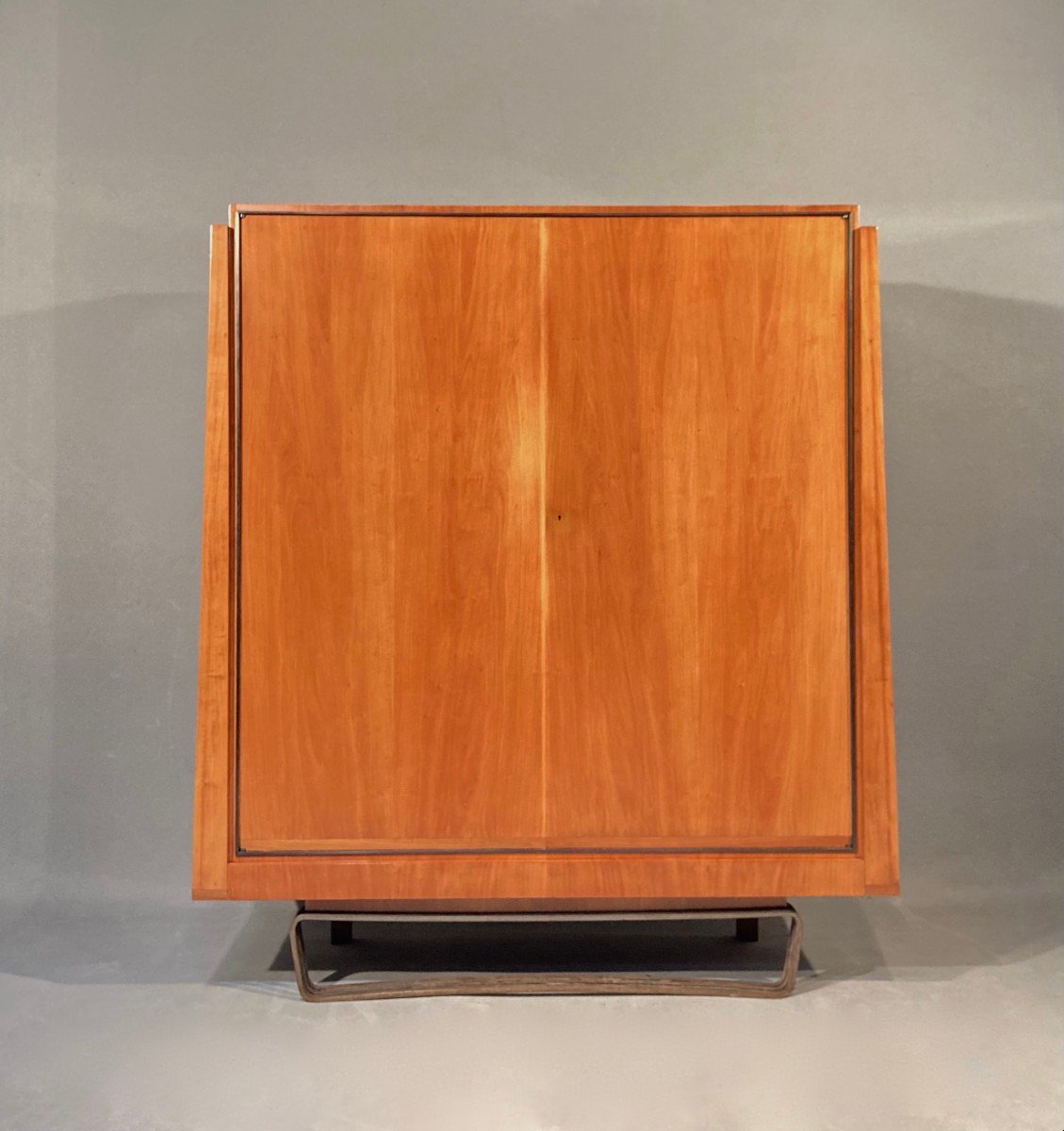 Armoire Maxime Old (1910-1991)