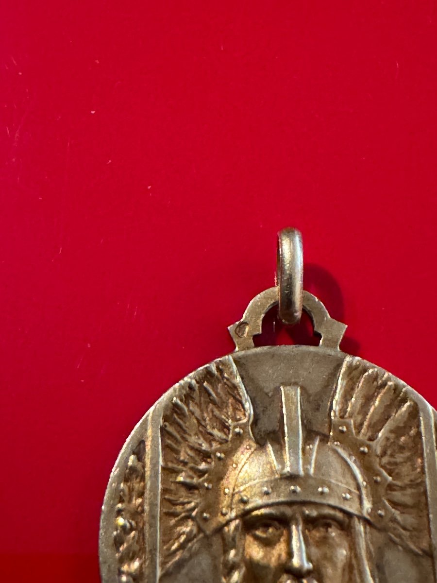 Art Deco Period Medal Pendant 18 Carat Gold Decorated Gaulish Head (olympic) 9 Grams -photo-2