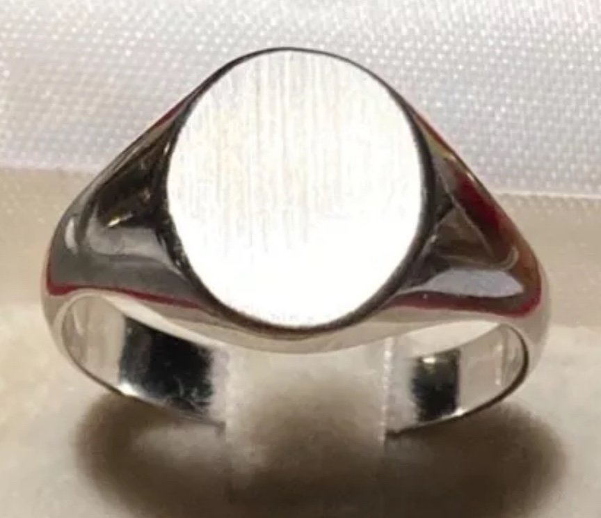  Heavy Men's Signet Ring (size 61/62) 18 Carat White Gold Oval Blank Tray 8.69 Gr