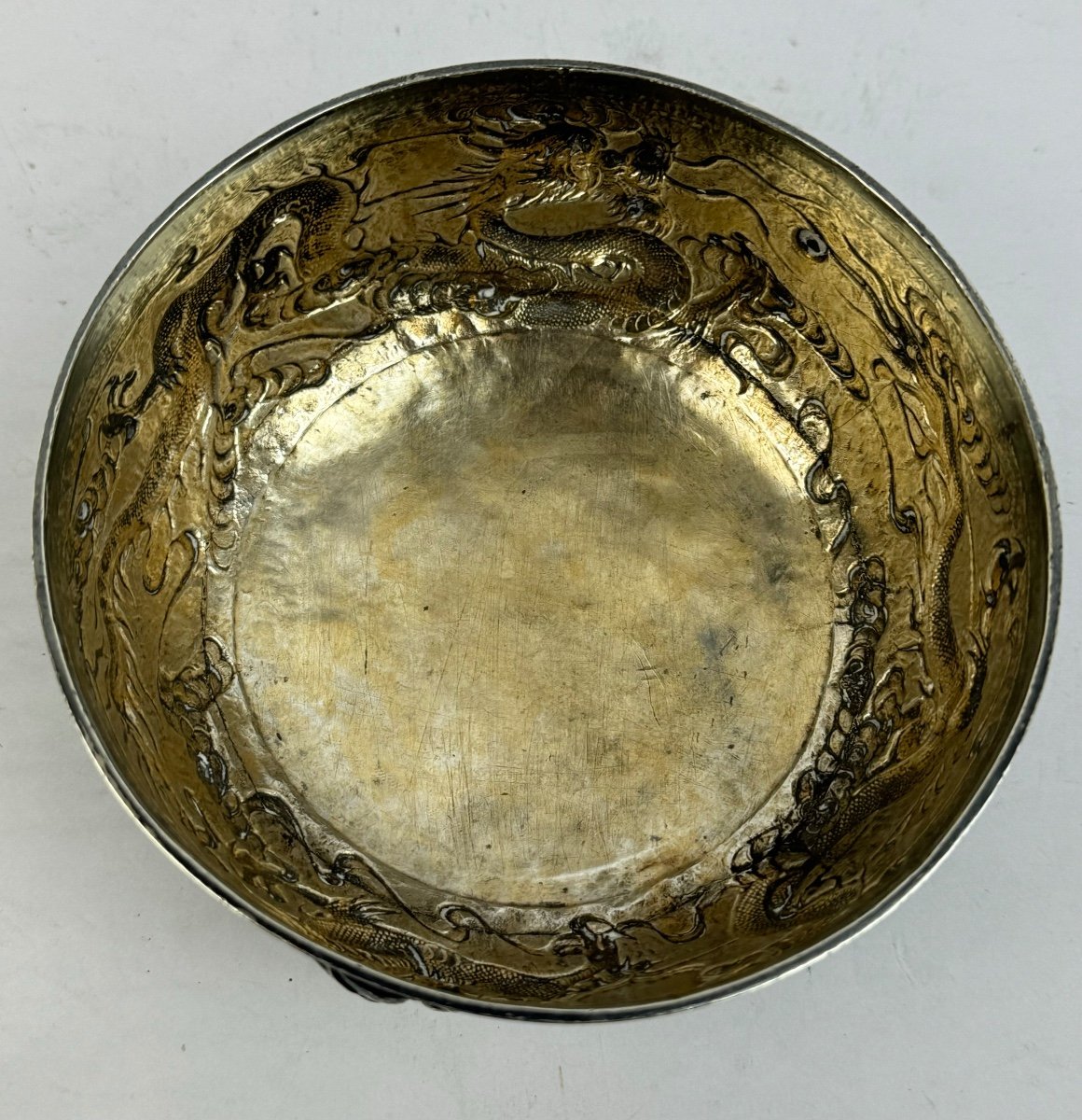 China Solid Silver 19th Century Bowl Decorated With Dragons Chasing The Sacred Pearl-photo-3