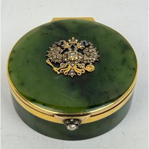  Qualité Museale Boite Or 18 Carats Nephrite Diamants   Qualité Epoque Debut XX S Dlg Fabergé